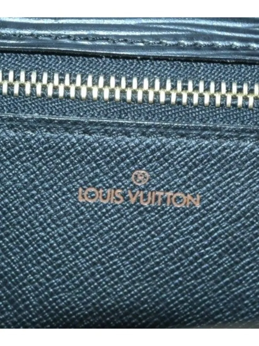 Louis Vuitton Clutch Black